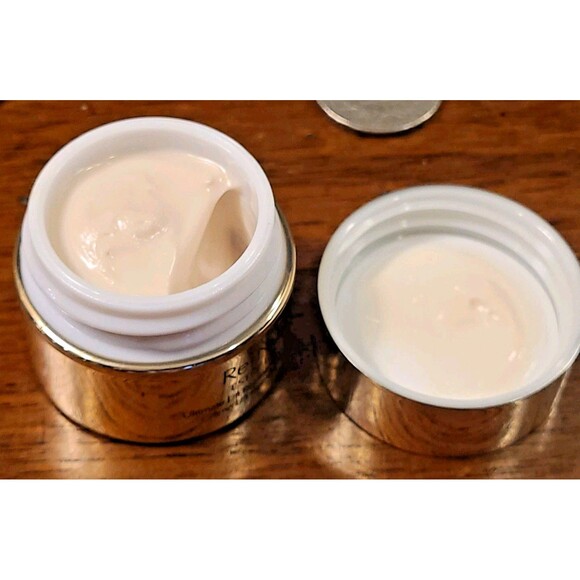 TRAVEL SIZE Estee Lauder Re-Nutriv Ultimate Lift Regenerating Youth Creme .5  oz - Picture 4 of 7